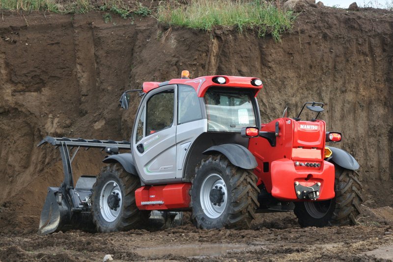Телескопические погрузчики неподвижные Manitou MLT 840-145 PS 101521