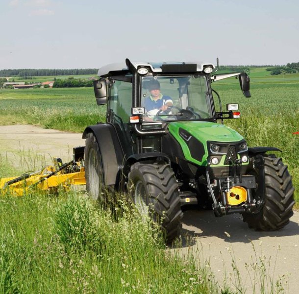 Тракторы с 4-х осевым DEUTZ-FAHR 5090.4 D 101975