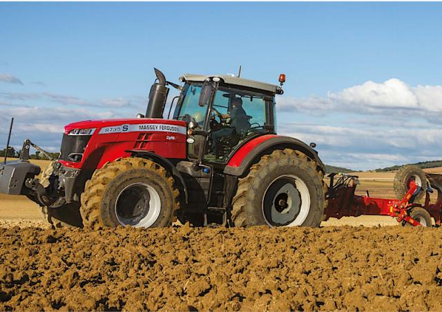 Тракторы с 4-х осевым Massey Ferguson MF 8735 S 102058