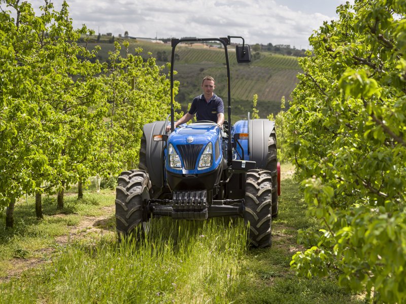 Тракторы с 4-х осевым New Holland T 4.95 LP 107811