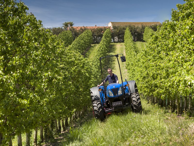 Тракторы с 4-х осевым New Holland T 4.95 LP 107813