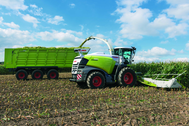 Полевой измельчитель c полным приводом Claas Jaguar 980 14265