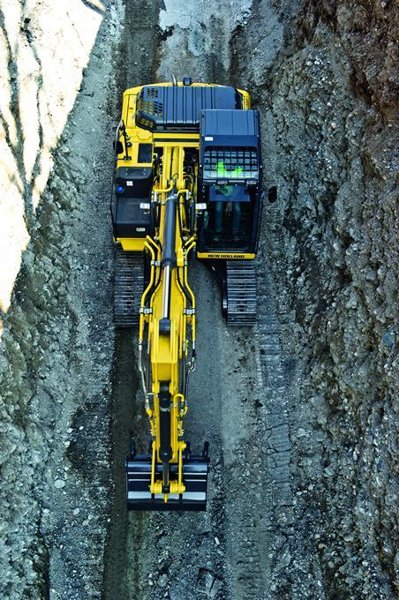 Гусеничные экскаваторы New Holland E195C LC 38599