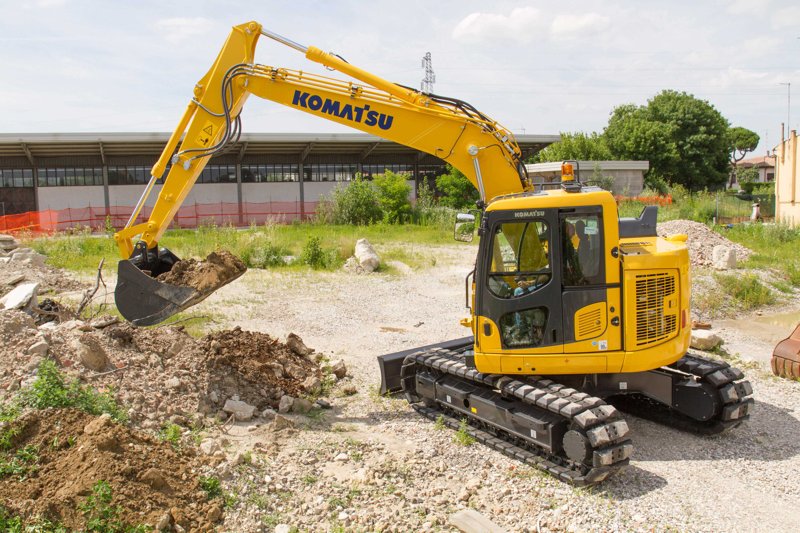 Гусеничные экскаваторы Komatsu PC138US-11 38760