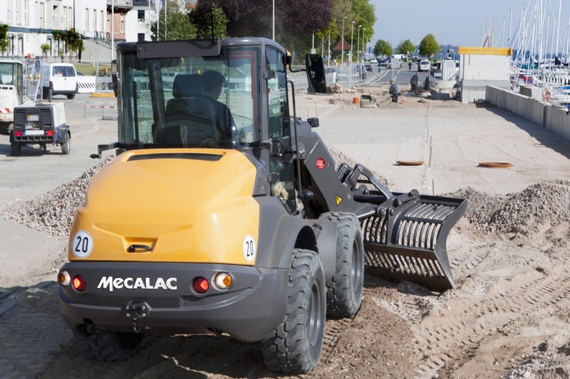Колесные погрузчики Mecalac AS900 41658