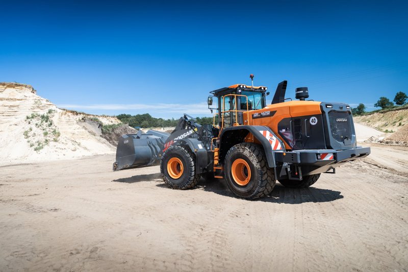 Колесные погрузчики Doosan DL420-7 41936