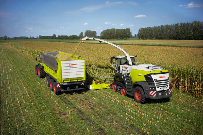 Полевой измельчитель c полным приводом Claas Jaguar 990 Terra Trac 45051