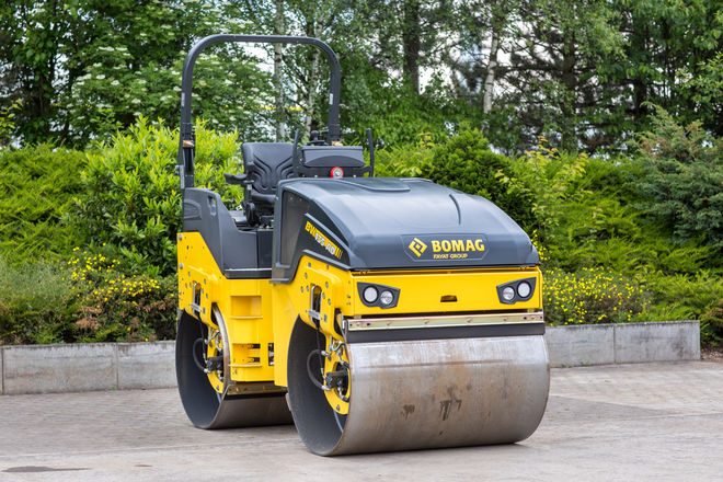 Тандемные  дорожные виброкатки Bomag BW 138 AD-5 65786