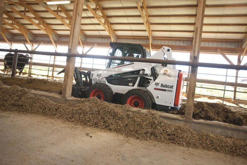 Компактные погрузчики Bobcat S590 68232
