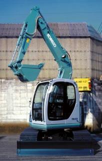 Гусеничные экскаваторы Kobelco SK 70 SR 70646