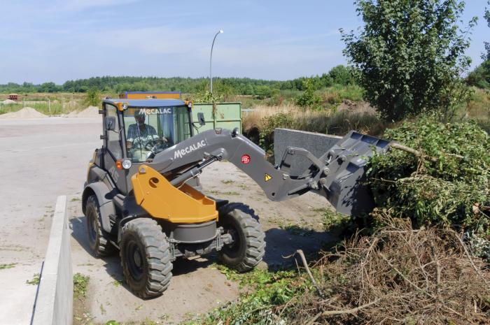 Колесные погрузчики Mecalac AS 700 75553