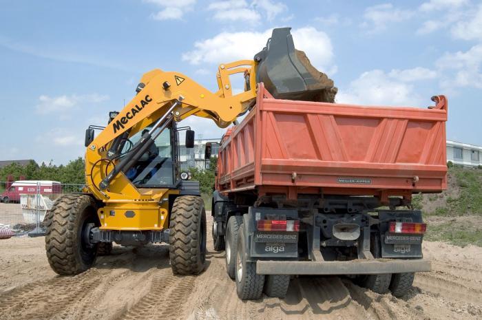 Колесные погрузчики Mecalac AS 210 e 75586