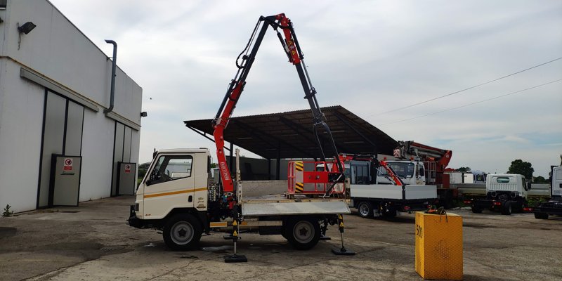 Коленчатая автовышка Benelligru 3510/2S2 77043