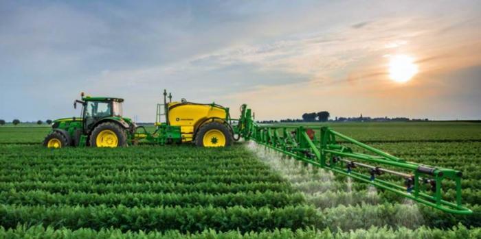 Навесной опрыскиватель John Deere M 740 i 80140