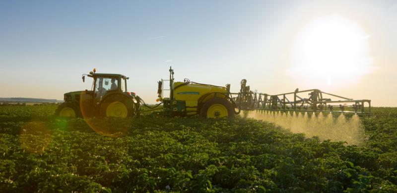 Навесной опрыскиватель John Deere 732 80174