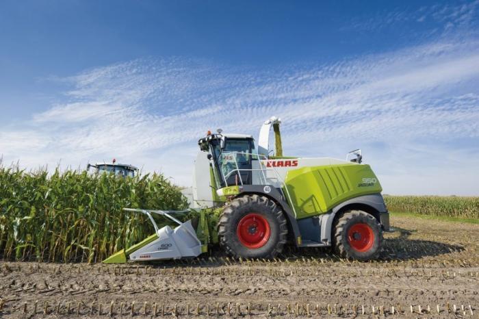 Полевой измельчитель c полным приводом Claas Jaguar 950 81266