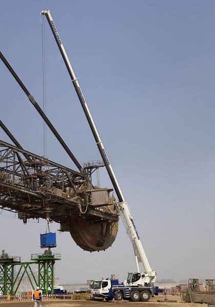 Мобильный кран повышенной проходимости Liebherr LTM 1050-3.1 94080