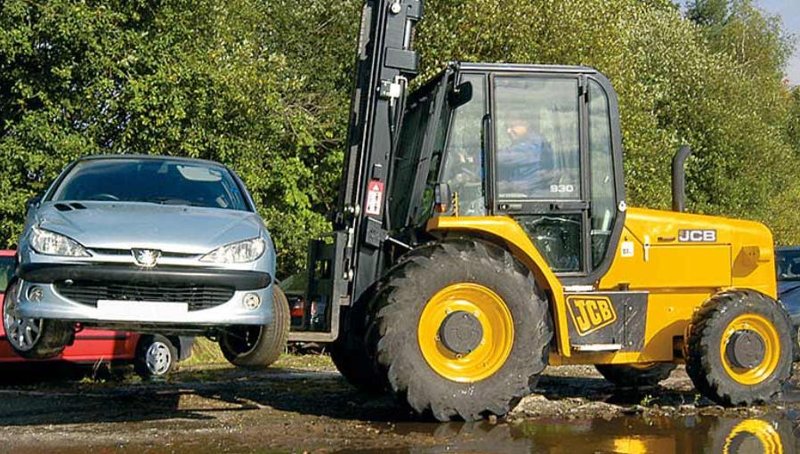 Автопогрузчик повышенной проходимости JCB 930 37441