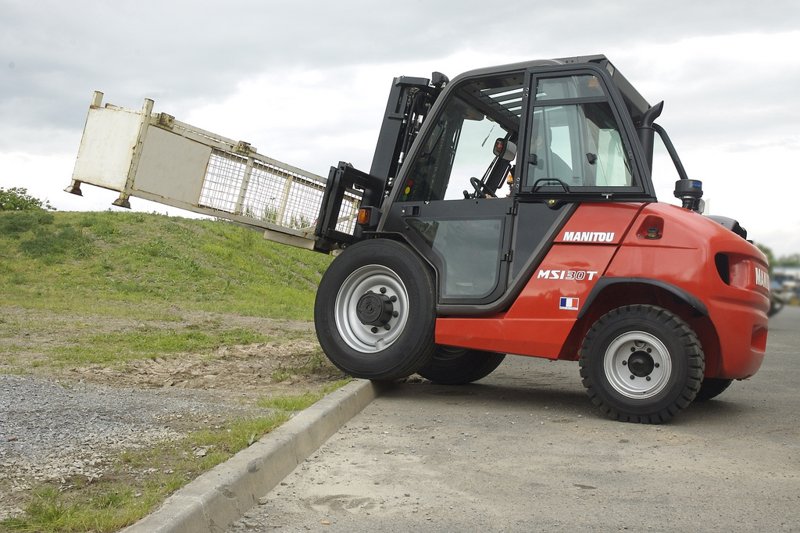 Автопогрузчик повышенной проходимости Manitou MSI 30 T 88923