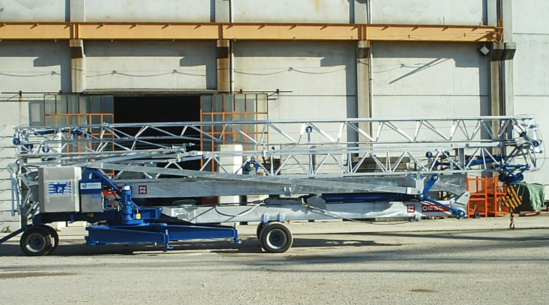 Башенный кран с крюковой обоймой, поворачиваемой снизу Edilgru T 32 57606