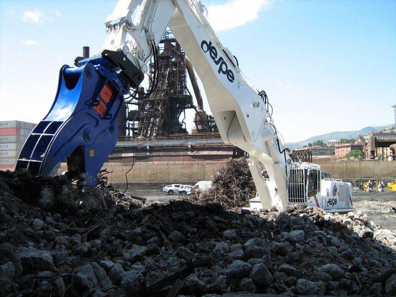 Челюсть для измельчения бетона TREVI BENNE FR 100N 39846