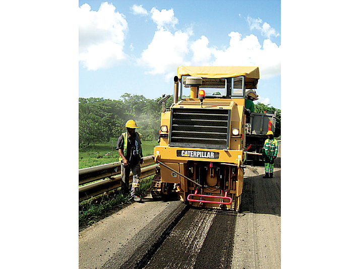 Дорожные фрезы Caterpillar PM310 155