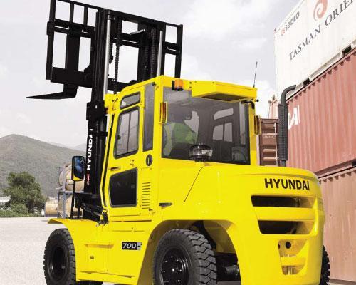Фронтальный погрузчик Дизельный Hyundai 60 D 7 E 55915