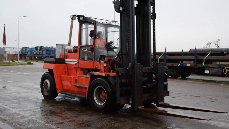 Фронтальный погрузчик Дизельный Kalmar DCD150-12 54403