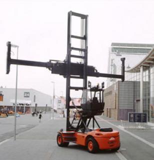 Фронтальный погрузчик Дизельный Linde C 80/4 93050