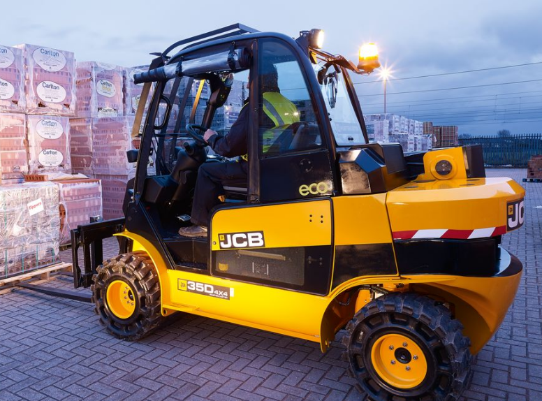 Фронтальный погрузчик с телескопической стрелой Дизельные JCB TLT35D 91230