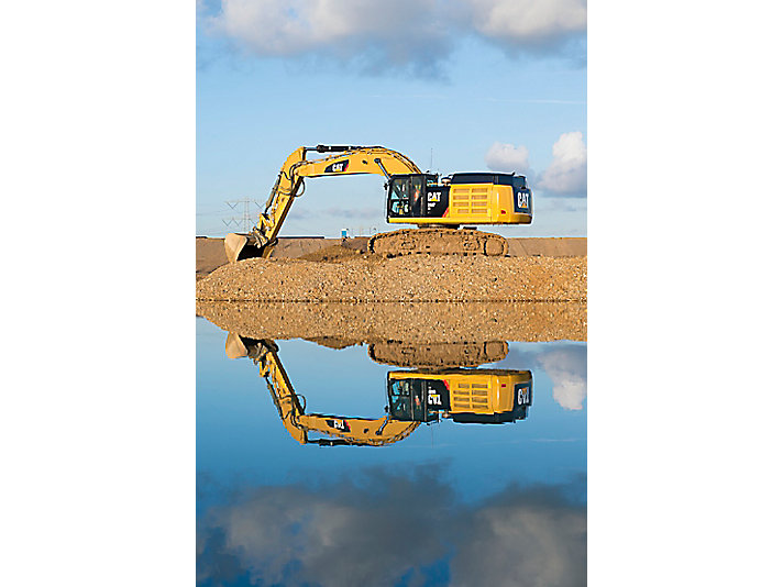 Гусеничные экскаваторы Caterpillar 352F XE 95790
