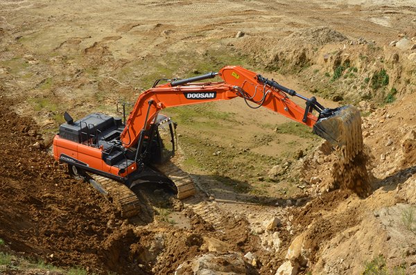 Гусеничные экскаваторы Doosan DX300LC-5 SLR 70079