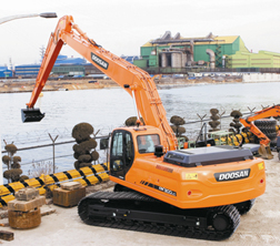 Гусеничные экскаваторы Doosan DX300LC SLR 37975