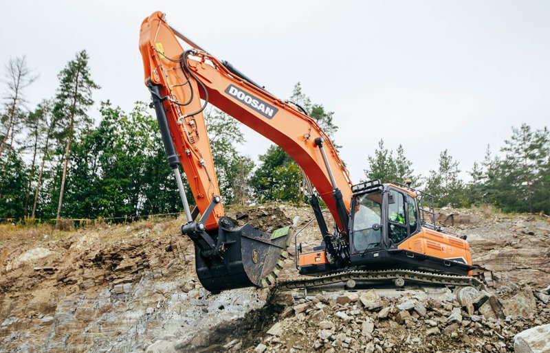 Гусеничные экскаваторы Doosan DX380LC-7 70048