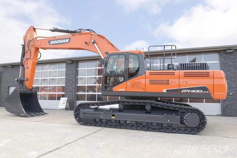 Гусеничные экскаваторы Doosan DX400LC-5 70059