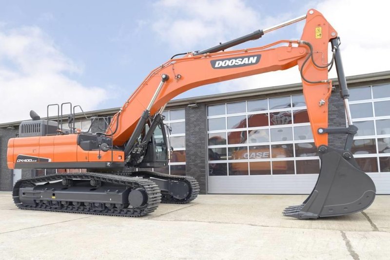 Гусеничные экскаваторы Doosan DX400LC-5 70060