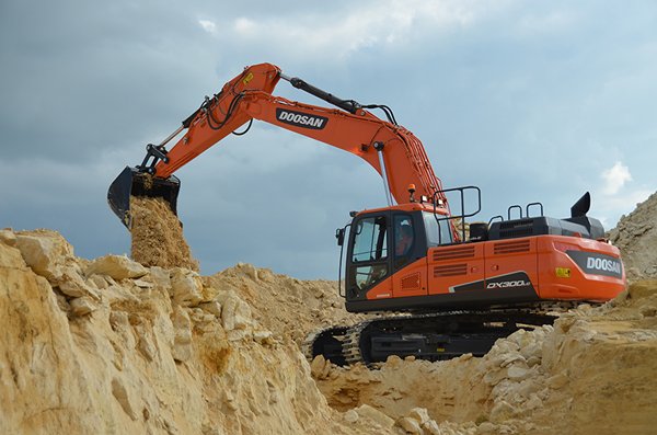 Гусеничные экскаваторы Doosan DX420LC-5 38056