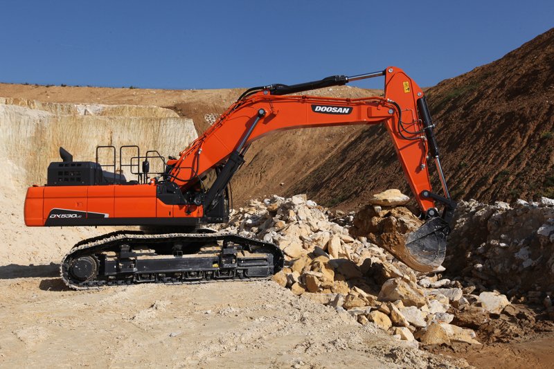 Гусеничные экскаваторы Doosan DX530LC-5 38018