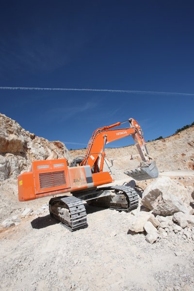 Гусеничные экскаваторы Hitachi ZX 520 LCH-3 114243