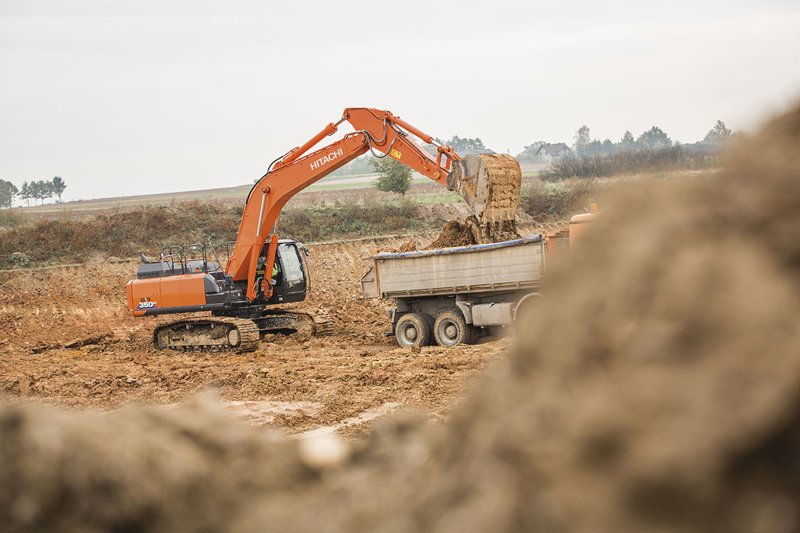 Гусеничные экскаваторы Hitachi ZX350LCN-6 67166