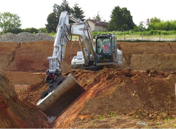 Гусеничные экскаваторы Kobelco SK 210 H LC 10E 70730