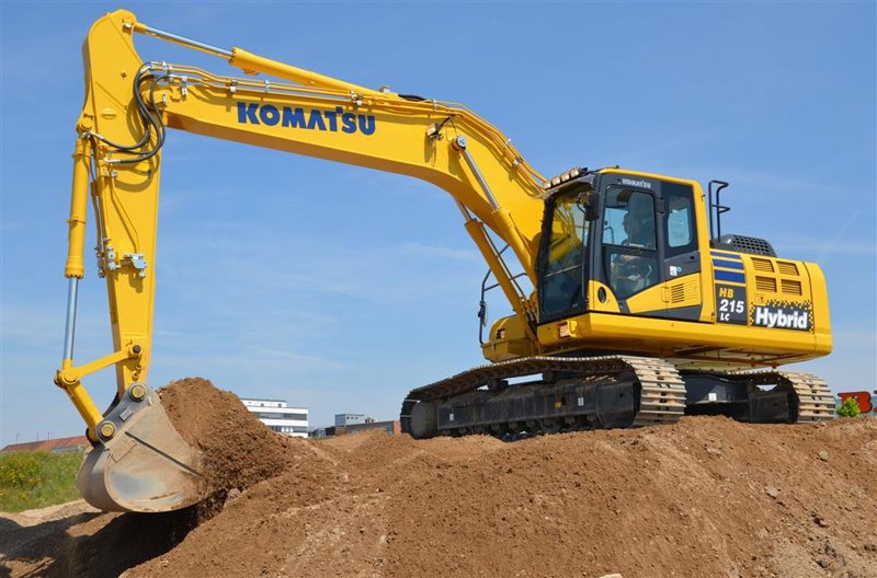 Гусеничные экскаваторы Komatsu HB215LC-2 38163