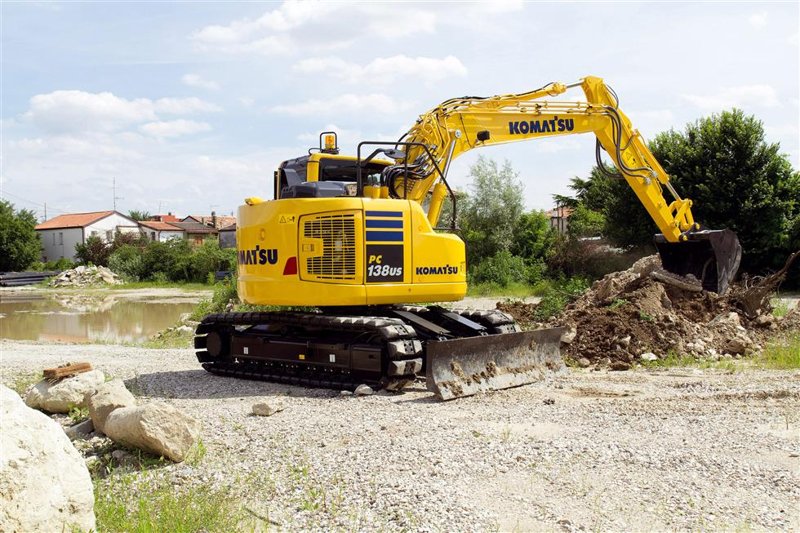 Гусеничные экскаваторы Komatsu PC138US-11 331