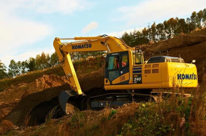 Гусеничные экскаваторы Komatsu PC240LC-10 70165