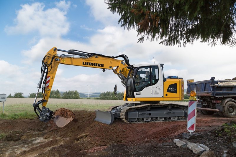 Гусеничные экскаваторы Liebherr R 920 Compact 67206