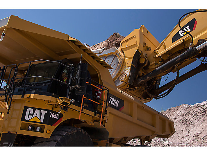 Карьерные самосвалы Caterpillar 785G 36161