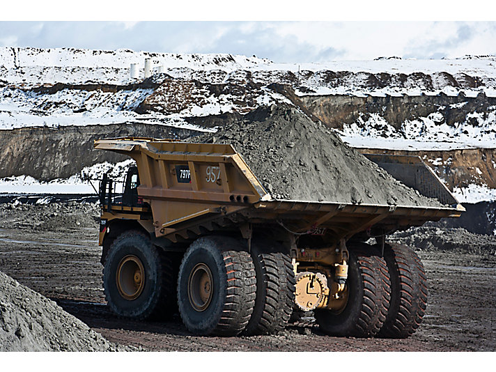 Карьерные самосвалы Caterpillar 797F 249