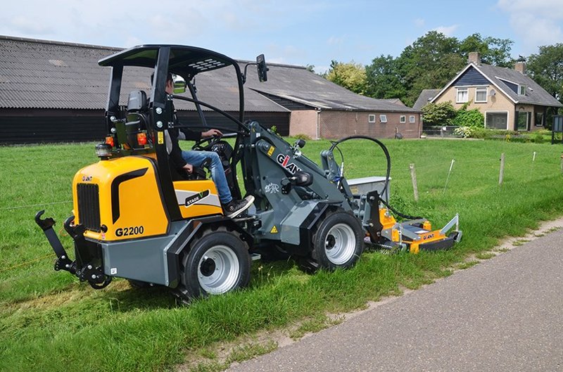 Колесные погрузчики Giant G2200 41397