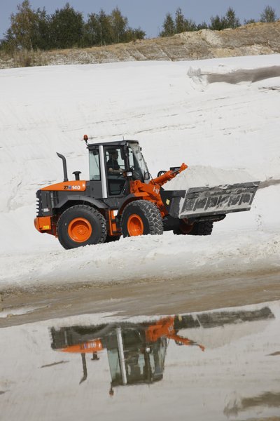 Колесные погрузчики Hitachi ZW 140 41012