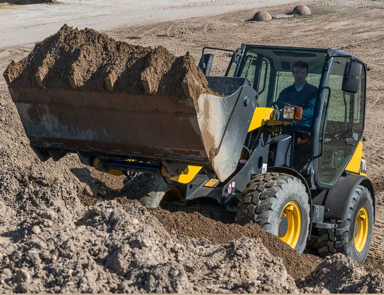 Колесные погрузчики Komatsu WA70-7 74616
